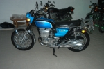 SUZUKI GT 550 J Bj 1972 im Kundenauftrag