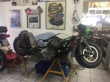 Preview: Kneeler Renngespann mit H2 Motor im Kundenauftrag zu verkaufen