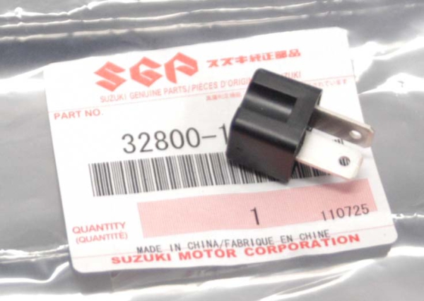 Gleichrichter RV 125 90 50 orig Suzuki