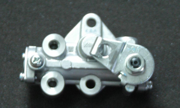Ölpumpe RV 90     16100-23011