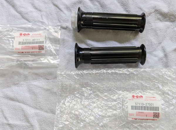 Griffgummis Gasgriffgummi mit Hylse + Kupplungsgriffgummi RV 50  PAAR Neuere Version