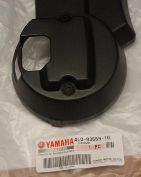 Armaturenverkleidung unten RD 350 250 LC